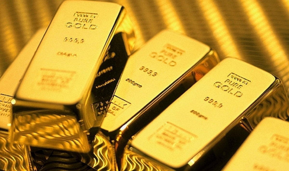 Vì sao giá vàng thế giới tăng vọt, vượt ngưỡng 2.000 USD/ounce?